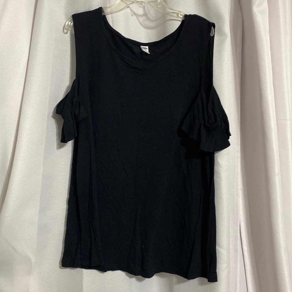 Old Navy Cut Out Shoulder Top Size XL